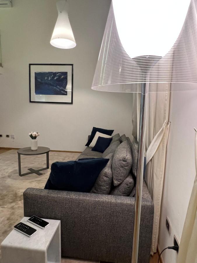 Elegante Appartamento Borgo San Jacopo Florence Luaran gambar